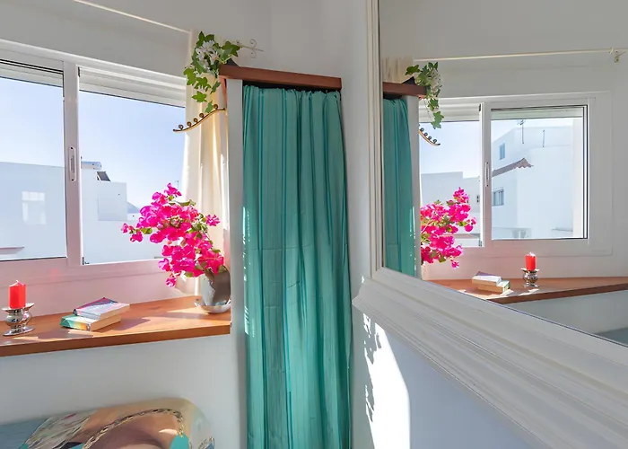 Patios 1 * 콘일데라프론테라